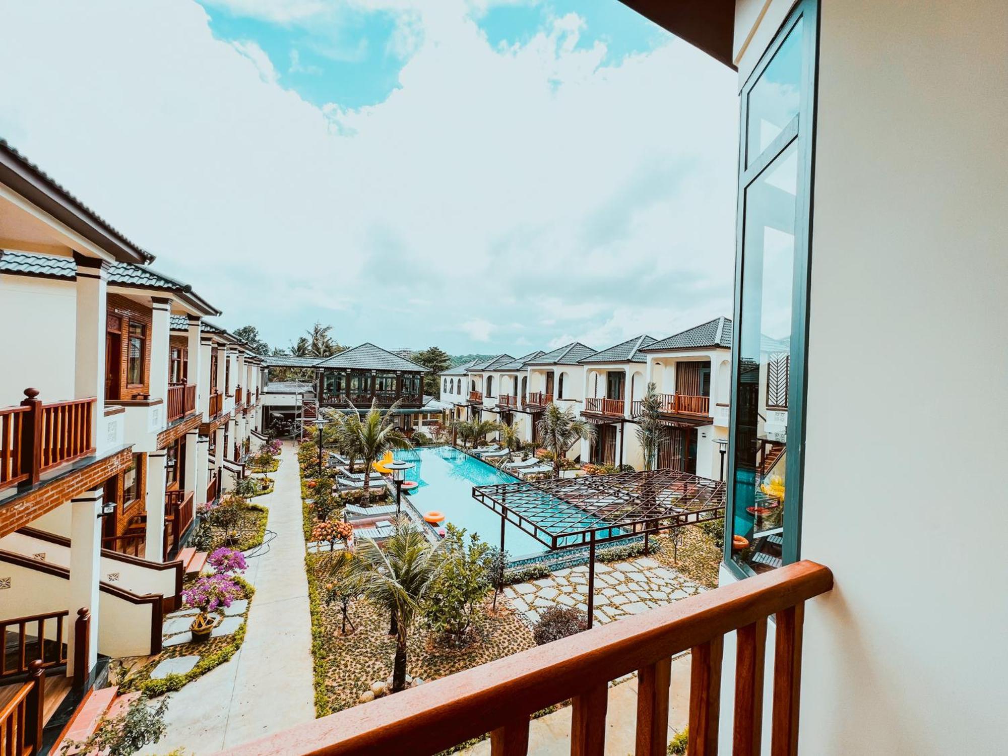Palm Bay Resort Phú Quốc Exterior foto